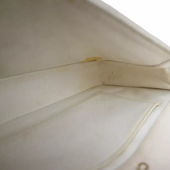 CHANEL CC Logo Matelasse Chain Shoulder Bag Leather White GHW - Picture 8 of 16